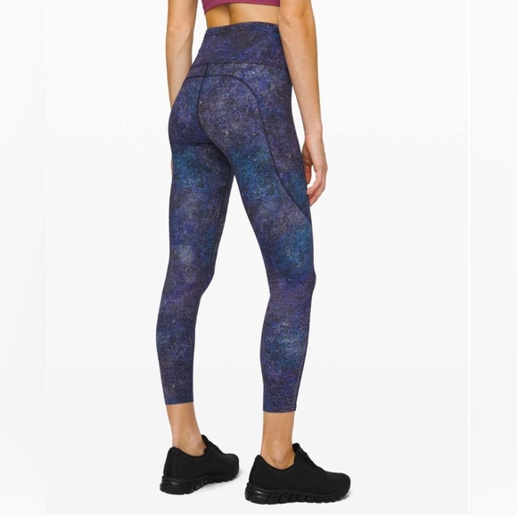 Lululemon Fast and Free Tight II 25"  Nulux Polar Lights Blue Multi - Picture 1 of 9